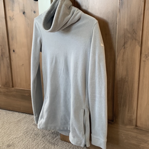 Nike Pull Over - Picture 11 of 11